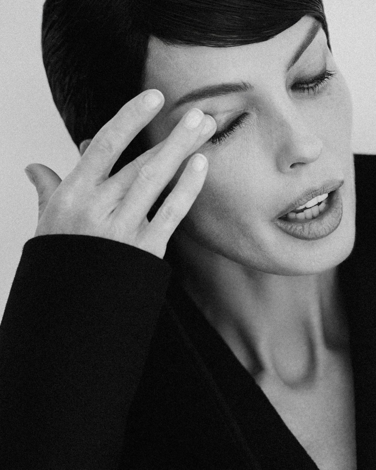 Natalia Boykova, beauty close-up, hand to face